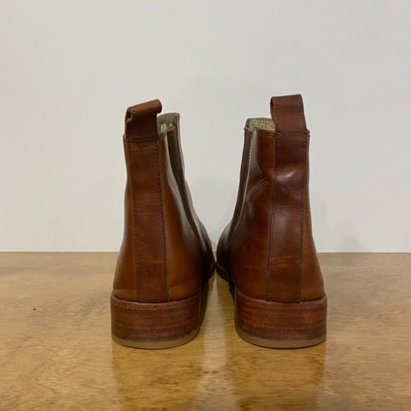 Nisolo Everyday Chelsea Boots - 9.5, Brandy - Picture 4 of 6